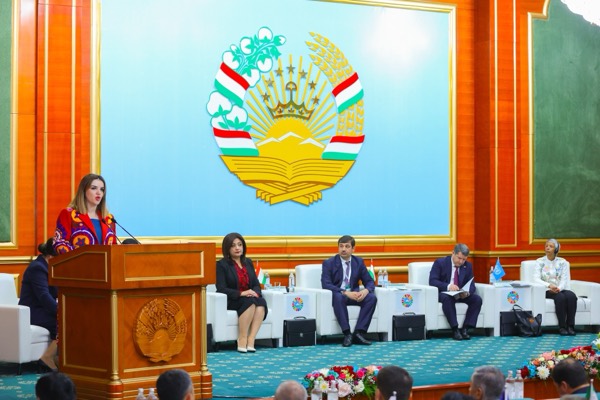 Церемония открытия Международного форума — AY8A9397 копия.jpg