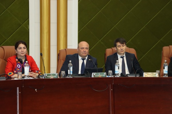 Бизнес-форум «Сотрудничество государства, науки и частного сектора в обеспечении устойчивого развития предпринимательства» — IMG_9871.jpg